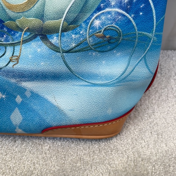 Dooney & Bourke Cinderella Carriage Shopper Tote Bag Purse NWOT - Picture 6 of 15